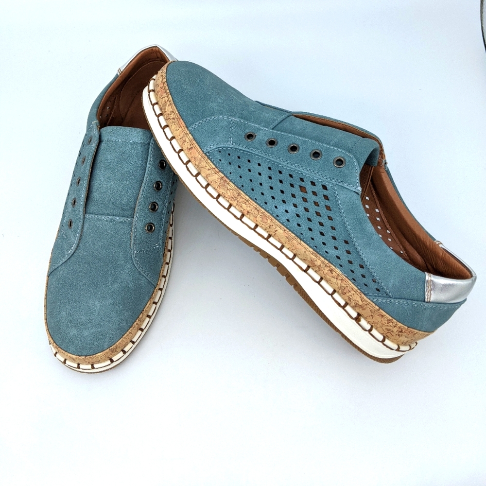 Boat Shoe/Casual Shoe Italian Suede Leather US Size 8-8.5